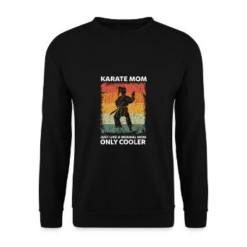 Vintage Karate Mom Like A Normal Mom Only Cooler - Unisex Pullover - Schwarz - Vorne - Alina (178cm) & Michal (187cm)