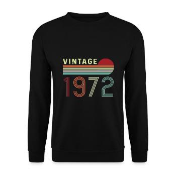 Geboren 1972 Geburtstagsgeschenk Vintage 1972 - Unisex Pullover - Schwarz - Vorne - Alina (178cm) & Michal (187cm)