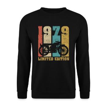 Vintage Moto 1979 Rétro Cadeau D'anniversaire - Sweat-shirt Unisexe - noir - Devant - Alina (178cm) & Michal (187cm)