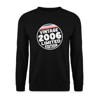 Vintage 2006 Birthday Gift Birthday Party - Unisex Sweatshirt - black - Front - Alina (178cm) & Michal (187cm)