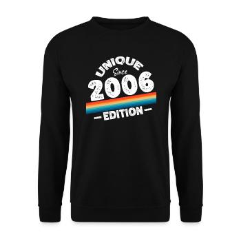 Unique Since 2006 Edition Birthday Vintage 2006 - Unisex Sweatshirt - black - Front - Alina (178cm) & Michal (187cm)