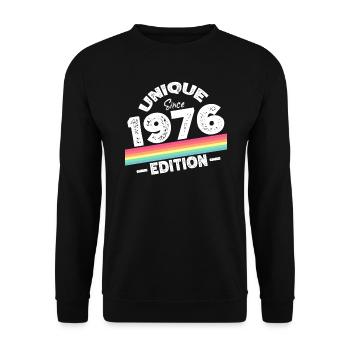 Unique depuis 1976 Edition Anniversaire Millésime 1976 - Sweat-shirt Unisexe - noir - Devant - Alina (178cm) & Michal (187cm)
