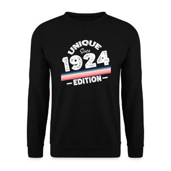 Unique Since 1924 Edition Birthday Vintage 1924 - Unisex Sweatshirt - black - Front - Alina (178cm) & Michal (187cm)