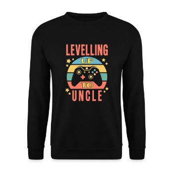 Uncle-to-be Best Gamer Level Up Gift - Unisex Sweatshirt - black - Front - Alina (178cm) & Michal (187cm)
