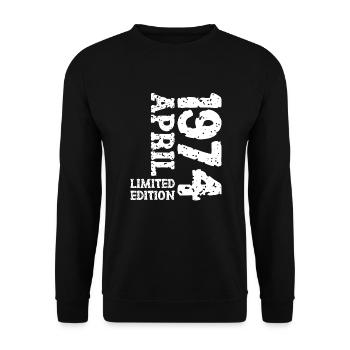 1974 avril édition limitée cadeau d’anniversaire - Sweat-shirt Unisexe - noir - Devant - Alina (178cm) & Michal (187cm)