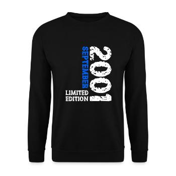 2001 September Limited Edition 22nd Birthday Decoration - Unisex Sweatshirt - black - Front - Alina (178cm) & Michal (187cm)