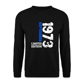 1973 Septembre Édition Limitée 50th Birthday Deco - Sweat-shirt Unisexe - noir - Devant - Alina (178cm) & Michal (187cm)
