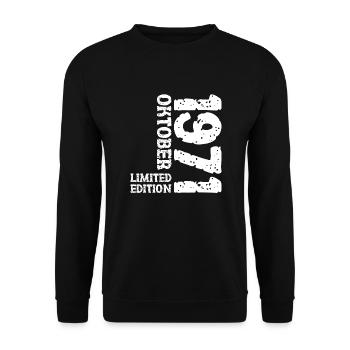 1971 Oktober Limited Edition 52. Geburtstag Deko - Unisex Pullover - Schwarz - Vorne - Alina (178cm) & Michal (187cm)