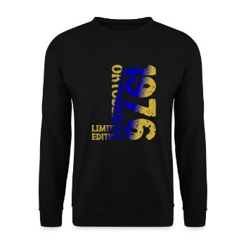 1976 Oktober Limited Edition 47. Geburtstag Deko - Unisex Pullover - Schwarz - Vorne - Alina (178cm) & Michal (187cm)