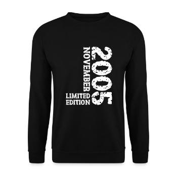 2005 November Limited Edition 18. Geburtstag Deko - Unisex Pullover - Schwarz - Vorne - Alina (178cm) & Michal (187cm)