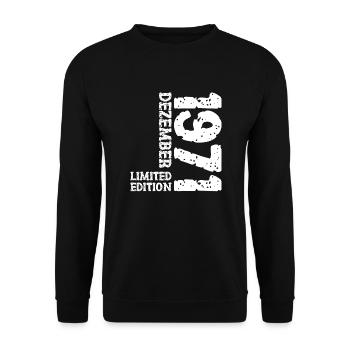 1971 Dezember Limited Edition 52. Geburtstag Deko - Unisex Pullover - Schwarz - Vorne - Alina (178cm) & Michal (187cm)