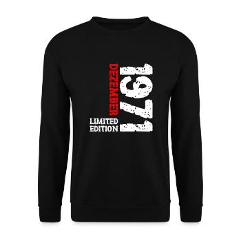 1971 Dezember Limited Edition 52. Geburtstag Deko - Unisex Pullover - Schwarz - Vorne - Alina (178cm) & Michal (187cm)