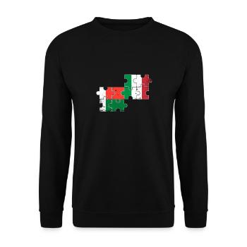 Madagascar Italy Vintage Flag Malagasy - Unisex Sweatshirt - black - Front - Alina (178cm) & Michal (187cm)