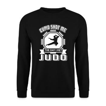Judo Cupid Shot Me The Day I Met Judo - Unisex Sweatshirt - black - Front - Alina (178cm) & Michal (187cm)
