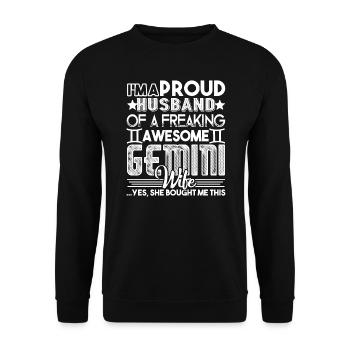 Gemini Proud Husband Of Awesome Gemini Wife - Unisex Sweatshirt - black - Front - Alina (178cm) & Michal (187cm)