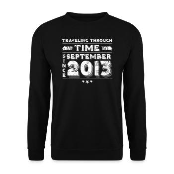 Vintage Time Travel anniversaire Design septembre 201 - Sweat-shirt Unisexe - noir - Devant - Alina (178cm) & Michal (187cm)