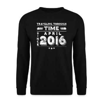 Vintage Zeitreise Geburtstags Design April 2016 - Unisex Pullover - Schwarz - Vorne - Alina (178cm) & Michal (187cm)
