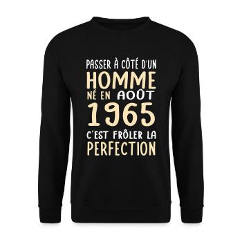 60th birthday - Born in August 1965 - Unisex Sweatshirt - black - Front - Alina (178cm) & Michal (187cm)