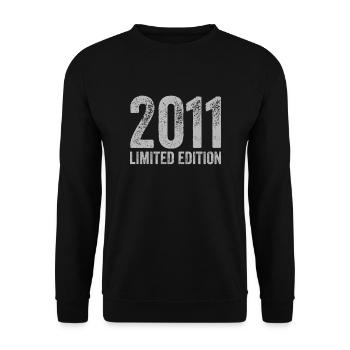 Jahrgang 2011 Limited Edition Geburtstag - Unisex Pullover - Schwarz - Vorne - Alina (178cm) & Michal (187cm)