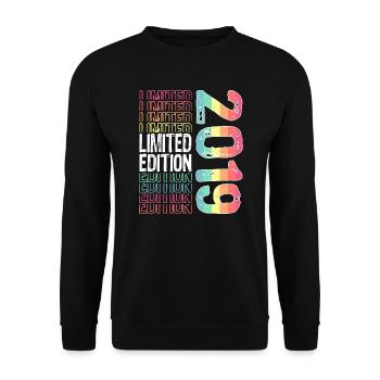 Limited Edition seit 2019 Geburtstag Vintage 2019 - Unisex Pullover - Schwarz - Vorne - Alina (178cm) & Michal (187cm)