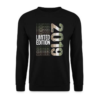 Limited Edition seit 2019 Geburtstag Vintage 2019 - Unisex Pullover - Schwarz - Vorne - Alina (178cm) & Michal (187cm)