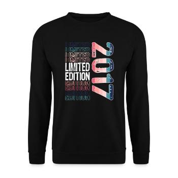 Limited Edition seit 2017 Geburtstag Vintage 2017 - Unisex Pullover - Schwarz - Vorne - Alina (178cm) & Michal (187cm)