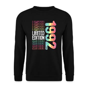 Limited Edition Since 1992 Birthday Vintage 1992 - Unisex Sweatshirt - black - Front - Alina (178cm) & Michal (187cm)