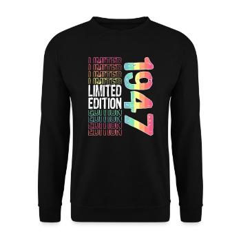 Limited Edition Since 1947 Birthday Vintage 1947 - Unisex Sweatshirt - black - Front - Alina (178cm) & Michal (187cm)