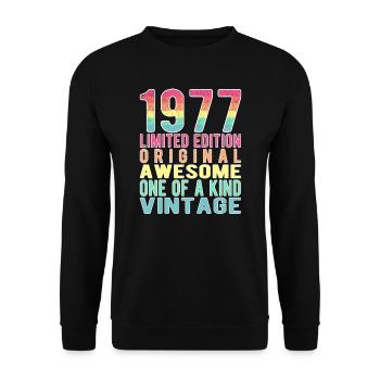 Limited Edition Since 1977 Birthday Vintage 1977 - Unisex Sweatshirt - black - Front - Alina (178cm) & Michal (187cm)