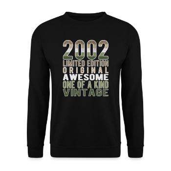 Limited Edition Since 2002 Birthday Vintage 2002 - Unisex Sweatshirt - black - Front - Alina (178cm) & Michal (187cm)