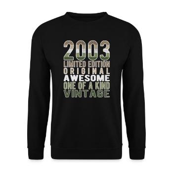 Limited Edition Since 2003 Birthday Vintage 2003 - Unisex Sweatshirt - black - Front - Alina (178cm) & Michal (187cm)