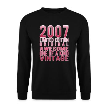 Limited Edition Since 2007 Birthday Vintage 2007 - Unisex Sweatshirt - black - Front - Alina (178cm) & Michal (187cm)