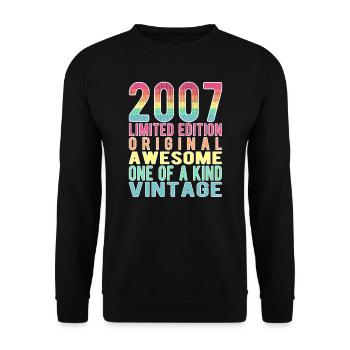 Limited Edition Since 2007 Birthday Vintage 2007 - Unisex Sweatshirt - black - Front - Alina (178cm) & Michal (187cm)