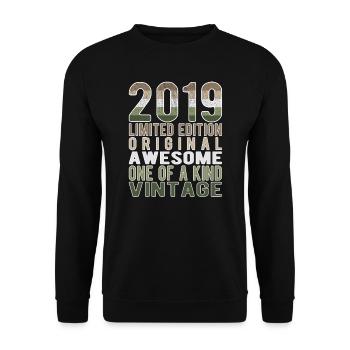 Edition limitée depuis 2019 Anniversaire Millésime 2019 - Sweat-shirt Unisexe - noir - Devant - Alina (178cm) & Michal (187cm)