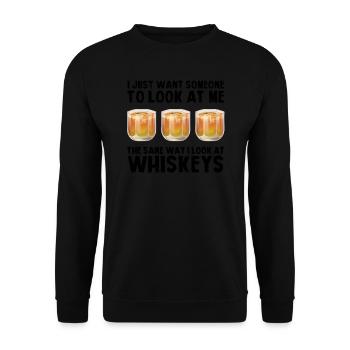 Whiskey trinken Whiskey trinken Whiskey Geschenk - Unisex Pullover - Schwarz - Vorne - Alina (178cm) & Michal (187cm)