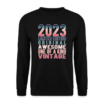 Limited Edition since 2023 Birthday Vintage 2023 - Unisex Sweatshirt - black - Front - Alina (178cm) & Michal (187cm)