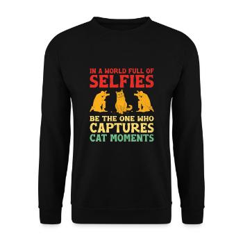Cat Photographers Cat Lovers Photograpy Cats Photo - Unisex Sweatshirt - black - Front - Alina (178cm) & Michal (187cm)