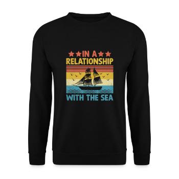 Dans une relation avec le pirate des mers Youth Design - Sweat-shirt Unisexe - noir - Devant - Alina (178cm) & Michal (187cm)