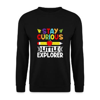 Bleib neugierig Kleiner Entdecker Lehrer an der Schule - Unisex Pullover - Schwarz - Vorne - Alina (178cm) & Michal (187cm)