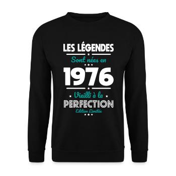 1976 – Legends – Perfekt gereift - Unisex Pullover - Schwarz - Vorne - Alina (178cm) & Michal (187cm)