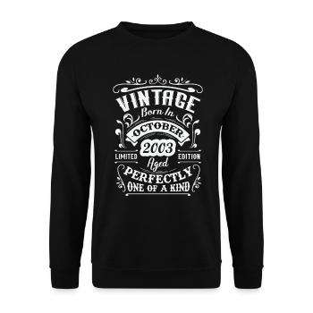 Rétro cadeau anniversaire, Vintage en octobre 2003 - Sweat-shirt Unisexe - noir - Devant - Alina (178cm) & Michal (187cm)