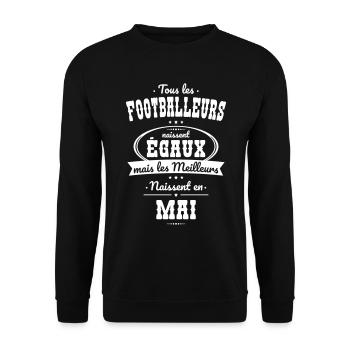 Footballeurs égaux meilleurs naissent en Mai - Sweat-shirt Unisexe - noir - Devant - Alina (178cm) & Michal (187cm)
