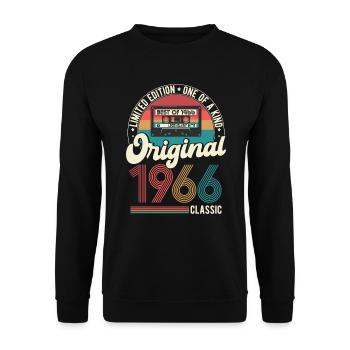 1966 Vintage Birthday Vintage Retro Gift - Unisex Sweatshirt - black - Front - Alina (178cm) & Michal (187cm)