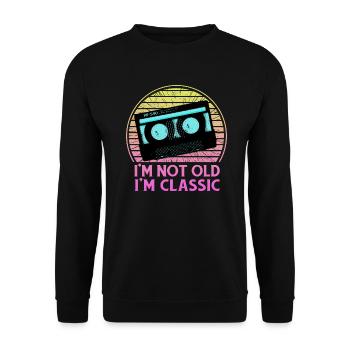 i am not old i am classic Retro Vintage Tape - Unisex Pullover - Schwarz - Vorne - Alina (178cm) & Michal (187cm)