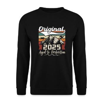 2025 - Geschenk geboren im Jahr 2025 - Unisex Pullover - Schwarz - Vorne - Alina (178cm) & Michal (187cm)