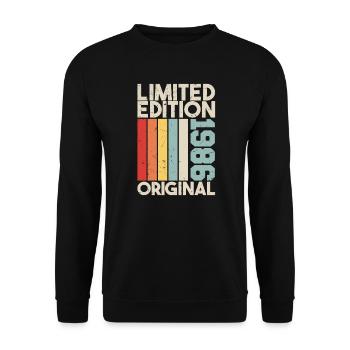 1986 - Limited Edition Birthday Gift 1986 Original - Unisex Pullover - Schwarz - Vorne - Alina (178cm) & Michal (187cm)