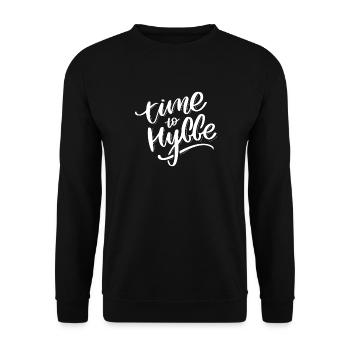 Zeit zum Hyggen - Unisex Pullover - Schwarz - Vorne - Alina (178cm) & Michal (187cm)