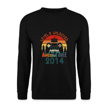 Level 9 Unlocked Awesome Since 2014 Funny Gamer - Unisex Sweatshirt - black - Front - Alina (178cm) & Michal (187cm)