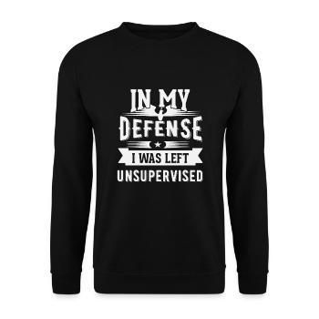 Cooles lustiges T-Shirt Zu meiner Verteidigung wurde ich zurückgelassen - Unisex Pullover - Schwarz - Vorne - Alina (178cm) & Michal (187cm)