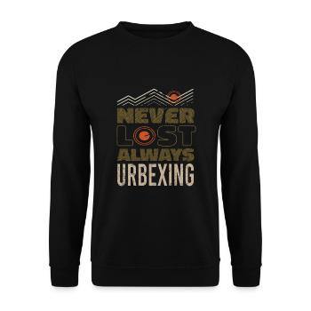 Urban exploration Urbexing Lost Places - Unisex Pullover - Schwarz - Vorne - Alina (178cm) & Michal (187cm)